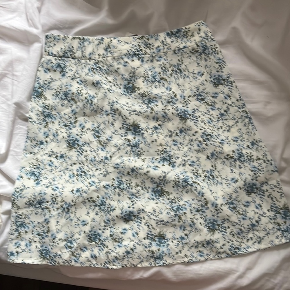 BP floral mini skirt XS